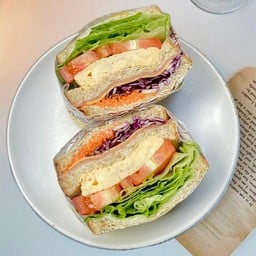 แซนวิชไข่ + แฮมชีส