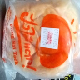 ขนมปังไส้แตกไส้ชาไทย