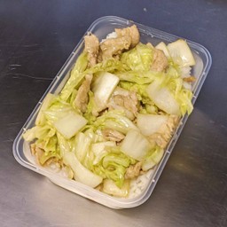 ผัดผักกาดขาว (ราดข้าว)