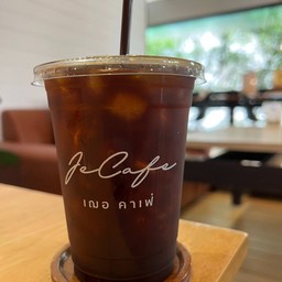 อเมริกาโนเย็น