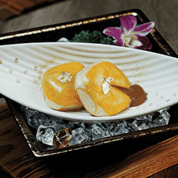 ขนมเปี๊ยะไข่เค็มนูเทลล่า