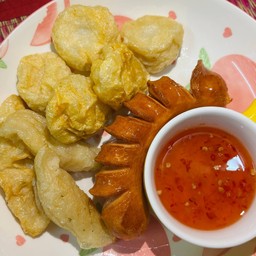 รวมทอด (เนื้อ หมู ปลา ไส้กรอก)