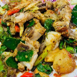 แซ่บแห้งซี่โครงกระดูกอ่อน