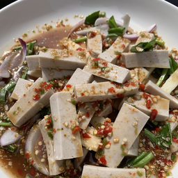 ยำไก่ยอ