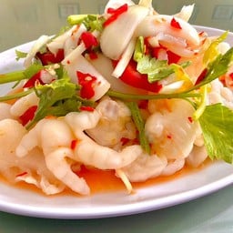 ยำเล็บมือนาง