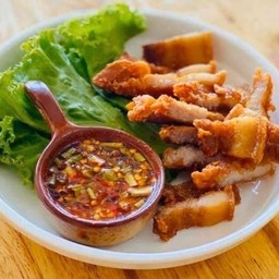 สามชั้นทอด