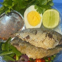 ยำขนมจีนปลาทู