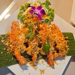 กุ้งแม่น้ำทอดกระเทียม