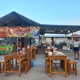 ร้านกบทะเลเผาอาหารตามสั่ง