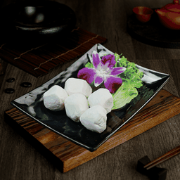 ลูกชิ้นปลาแฮนด์เมด (Medium)