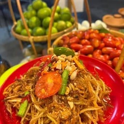 Fried Papaya Salad