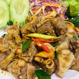 แซ่บแห้งเนื้อตุ๋น