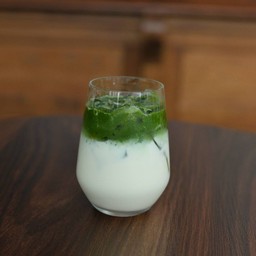 ✔Ceremonial Matcha Latte
