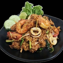 ข้าวผัดต้มยำทะเล