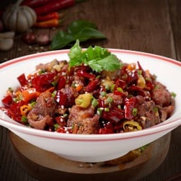 ไก่ผัดพริกแห้ง