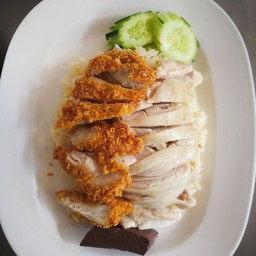 ข้าวมันไก่ผสมต้มและทอด