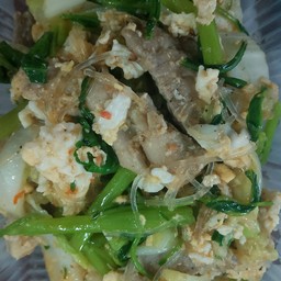 สุกี้แห้ง