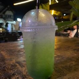 กีวี่โซดา