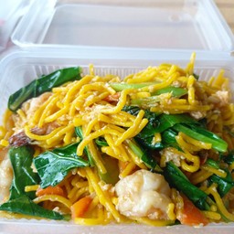 ผัดซีอิ๊วเส้นเหลือง