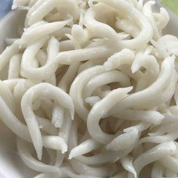 เส้นด้องเเด้งสด