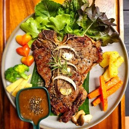 สเต็กเนื้อทีโบน
