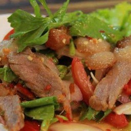 ยำคอย่าง