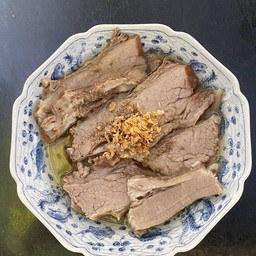 เนื้อโกเบลวกจิ้ม