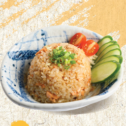 ข้าวผัดแซลมอน