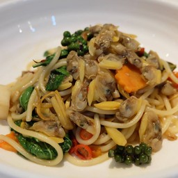 สปาเก็ตตี้หอยลายผัดฉ่า
