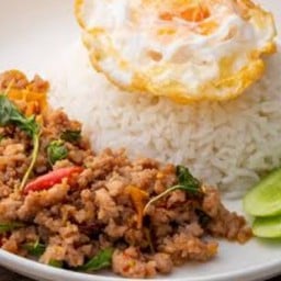 อาหารตามสั่งรสเด็ด ไข่เจียวทรงเครื่อง อิ่มคุ้ม