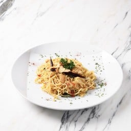 พาสต้า ปลาเค็ม พริกกระเทียม