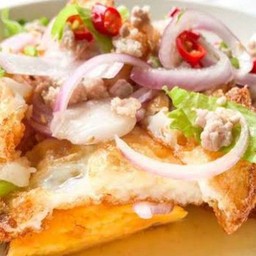 ยำไข่ดาว