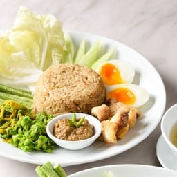 ข้าวผัดน้ำพริกมะขามปลาสลิด