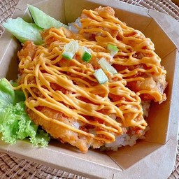 ข้าวไก่กรอบราดครีมชีส