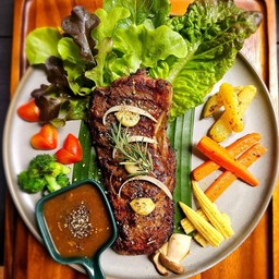 สเต็กเนื้อสันนอก