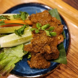 เนื้อโคขุนอบตะไคร้ (จิ้นอบตะไคร้)