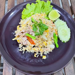 ข้าวผัดหมู