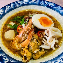 เกาเหลาต้มยำรวมพิเศษ