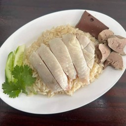 ข้าวมันไก่ต้มเนื้อล้วน