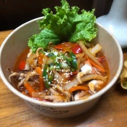 ปลาหมึกผัด ซอสเผ็ดเกาหลี