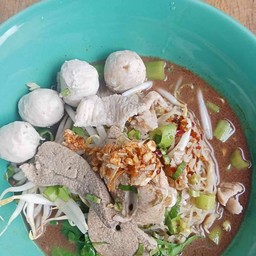 สมบูรณ์ก๋วยเตี๋ยวเรือ
