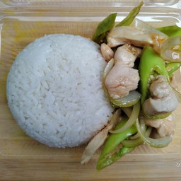 ผัดพริกหยวกหมูกรอบ