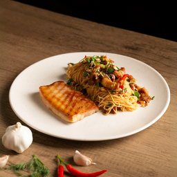 หมี่ผัดพริกสดเบคอน