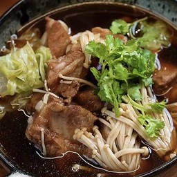 บะกุ๊ดเต๋ กระดูกหมู  肉骨茶 猪骨头  แถมข้าวสวย