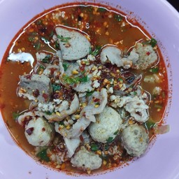 ก๋วยเตี๋ยวต้มยำน้ำใส