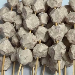 ลูกชิ้น หมู