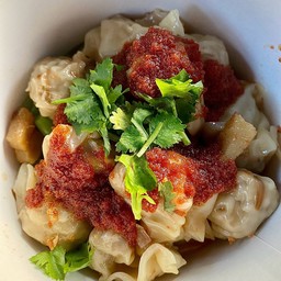 เกี๊ยวหมูล้วนแบบแห้ง