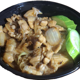 ข้าวสามชั้นสไลด์ผัดหอมซอสเทอริยากิ  นัวๆ
