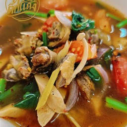 ต้มยำปีกไก่ (ปีกไก่นะคะ)