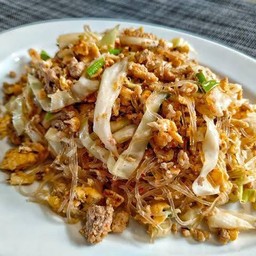 ผัดวุ้นเส้นหมูสับ(กับข้าว)